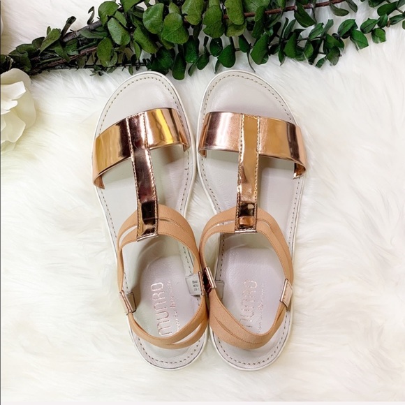Munro Ideal Rose Gold T-Strap Sandals - Picture 3 of 5